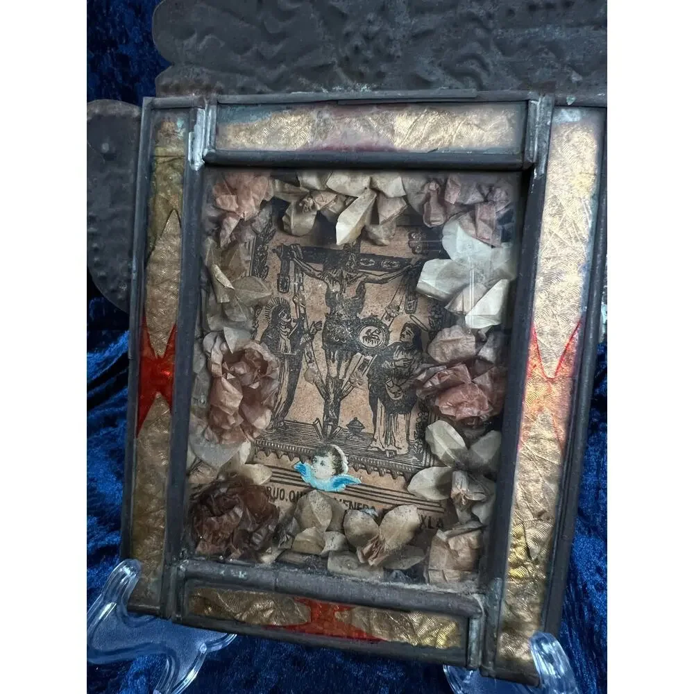 Vintage Metal Religious Shadow Box – Crucifixion Dried Flower Folk Art Shrine